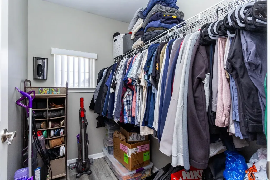 52196 Naugatuck Drive Macomb Township MI 48042