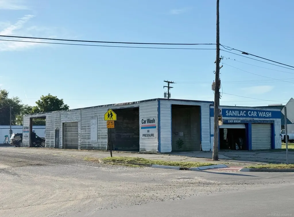339 S Sandusky Road Watertown Township MI 48471