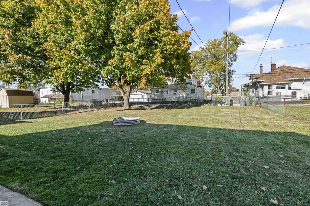 35 Michigan Avenue Mt. Clemens City MI 48043
