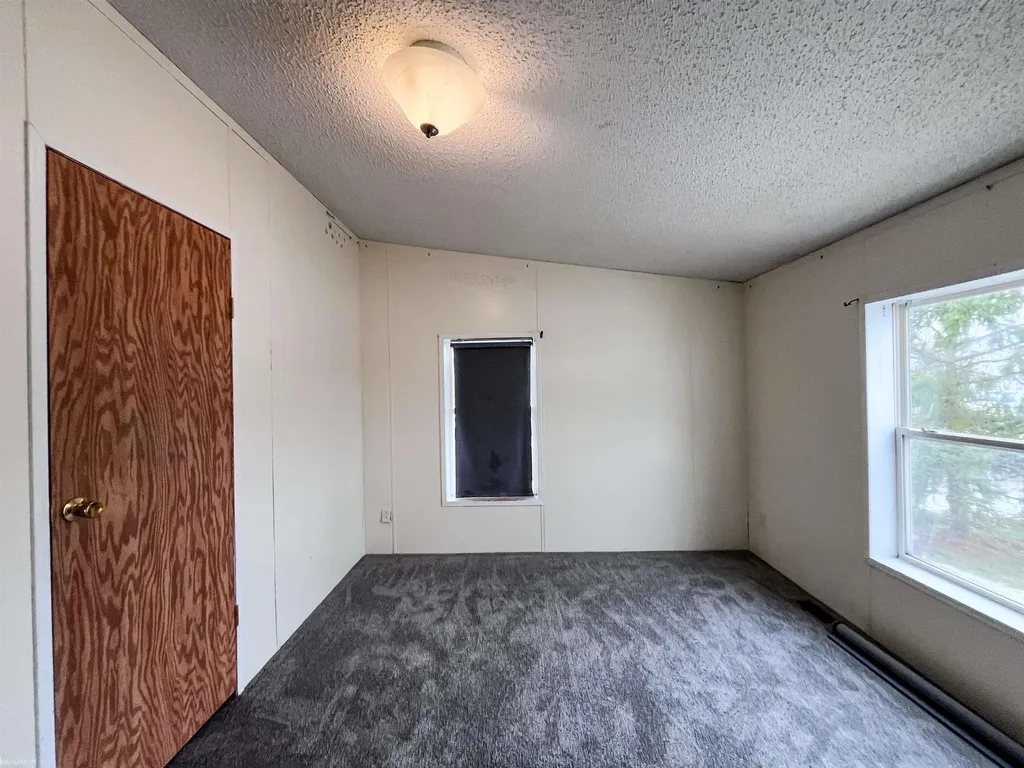 33181 Waterfall Court Lenox Township MI 48048