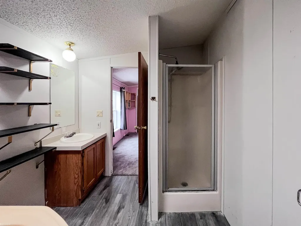 33181 Waterfall Court Lenox Township MI 48048