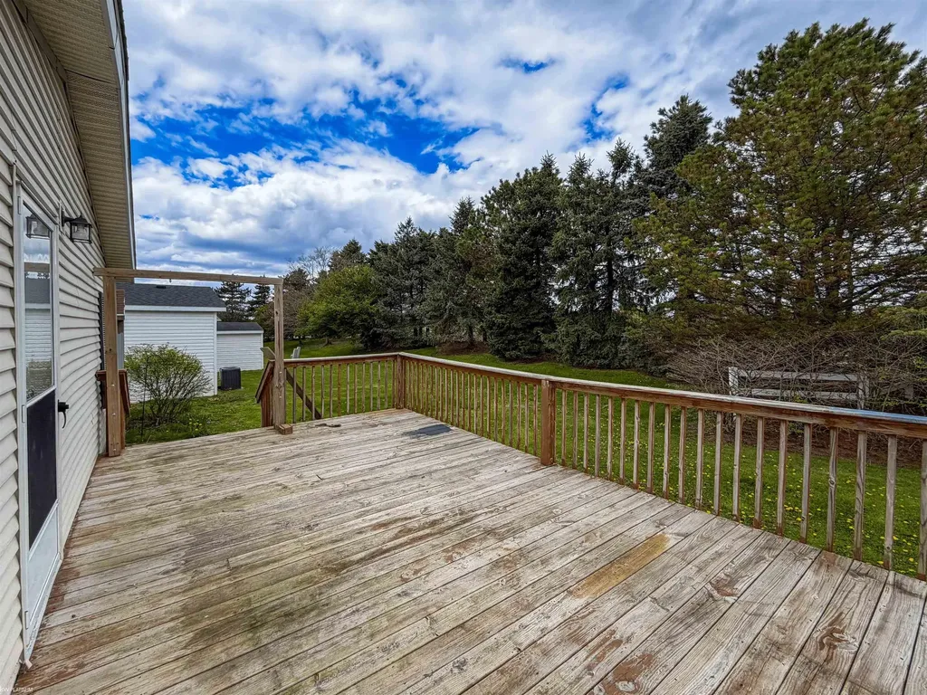 33181 Waterfall Court Lenox Township MI 48048