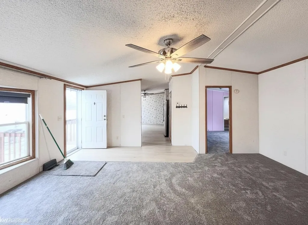 33181 Waterfall Court Lenox Township MI 48048