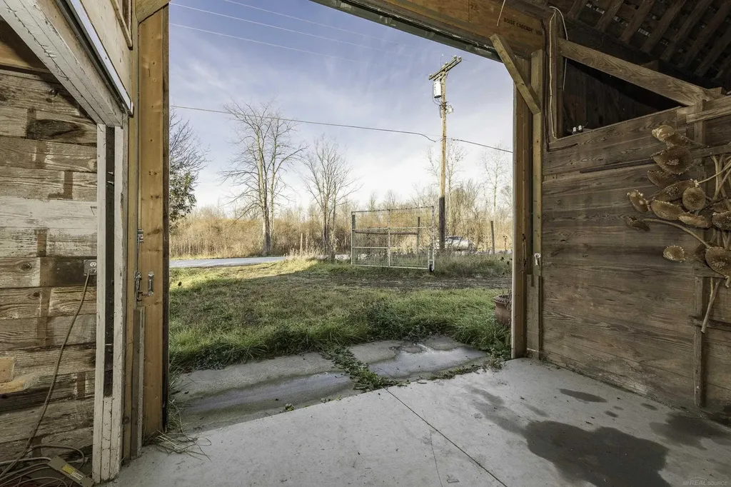 61776 Indian Trail Road Ray Township MI 48096