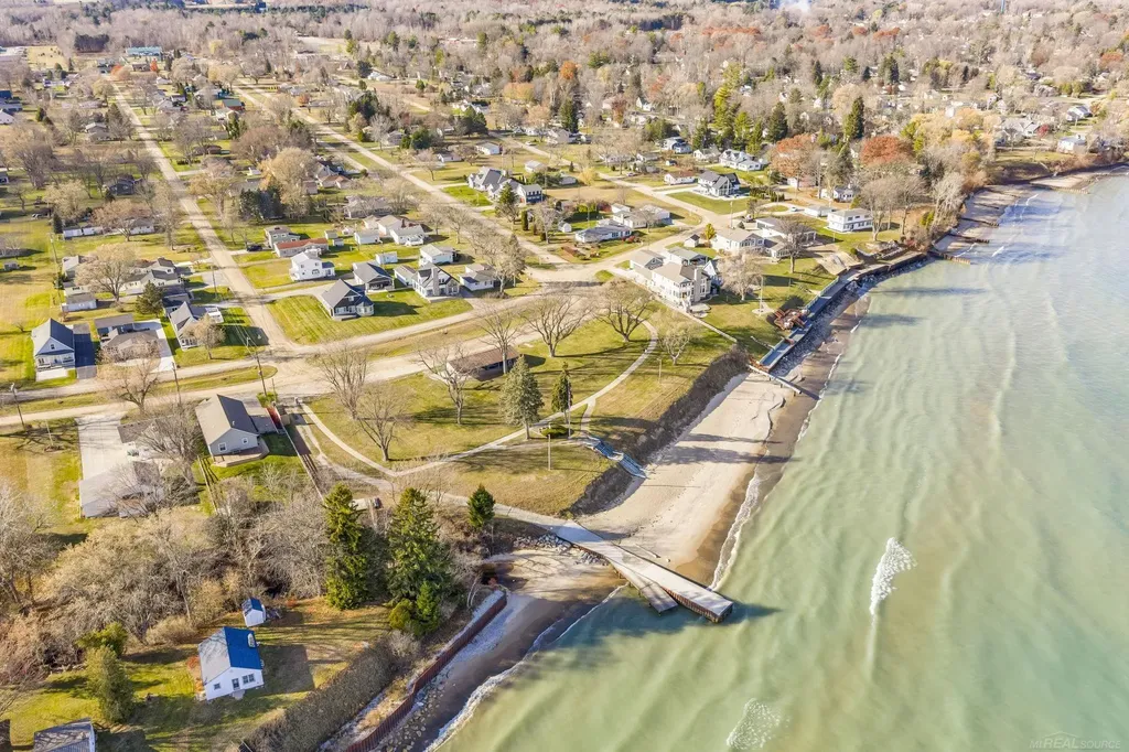 000 Sunset Boulevard Worth Township MI 48450
