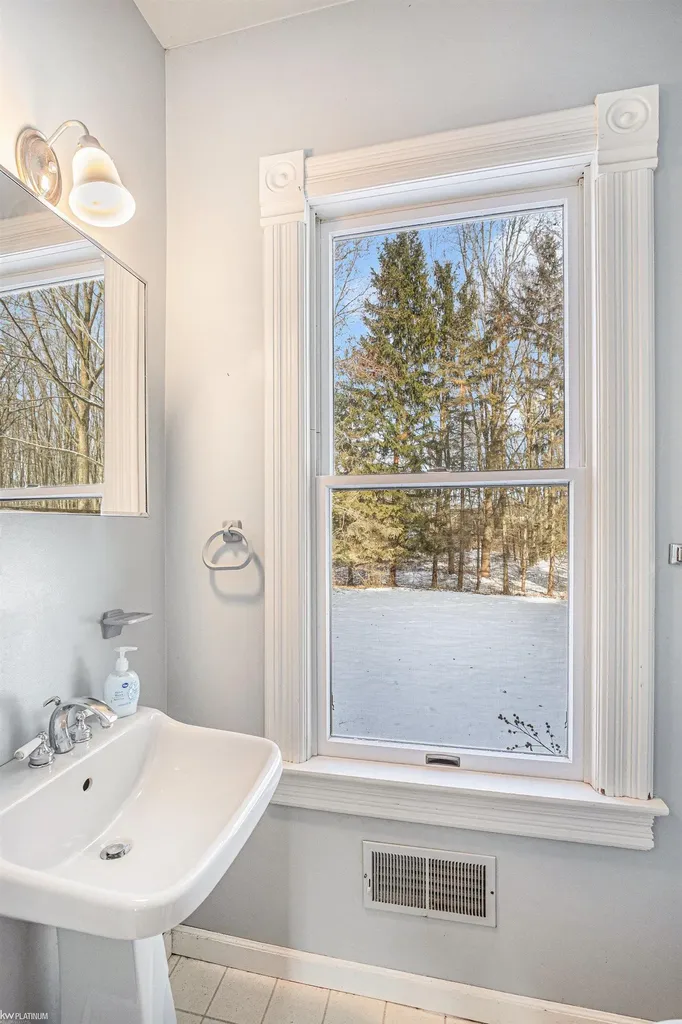 8142 Mason Road Lynn Township MI 48097