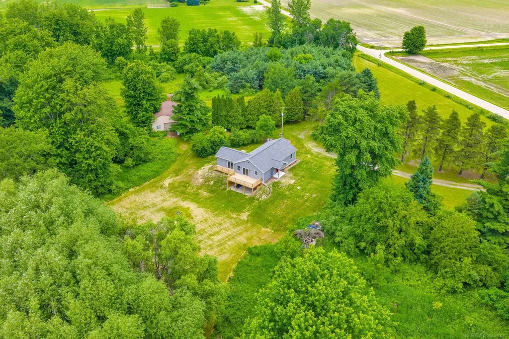 495 N Church Road Bridgehampton Township MI 48419