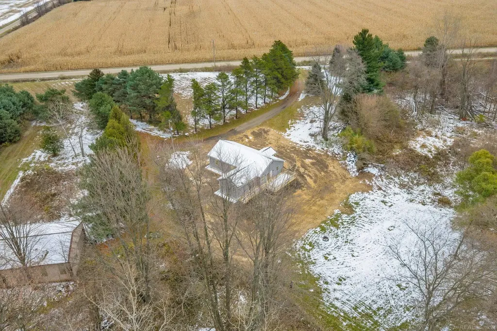 495 N Church Road Bridgehampton Township MI 48419