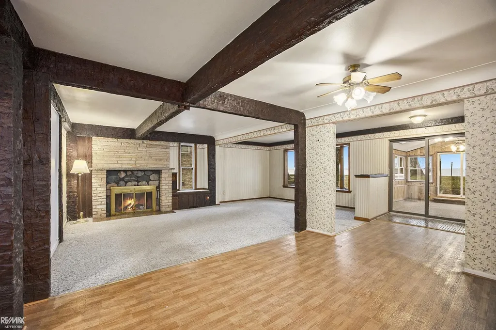 8014 Anchor Bay Dr Drive Clay Township MI 48001