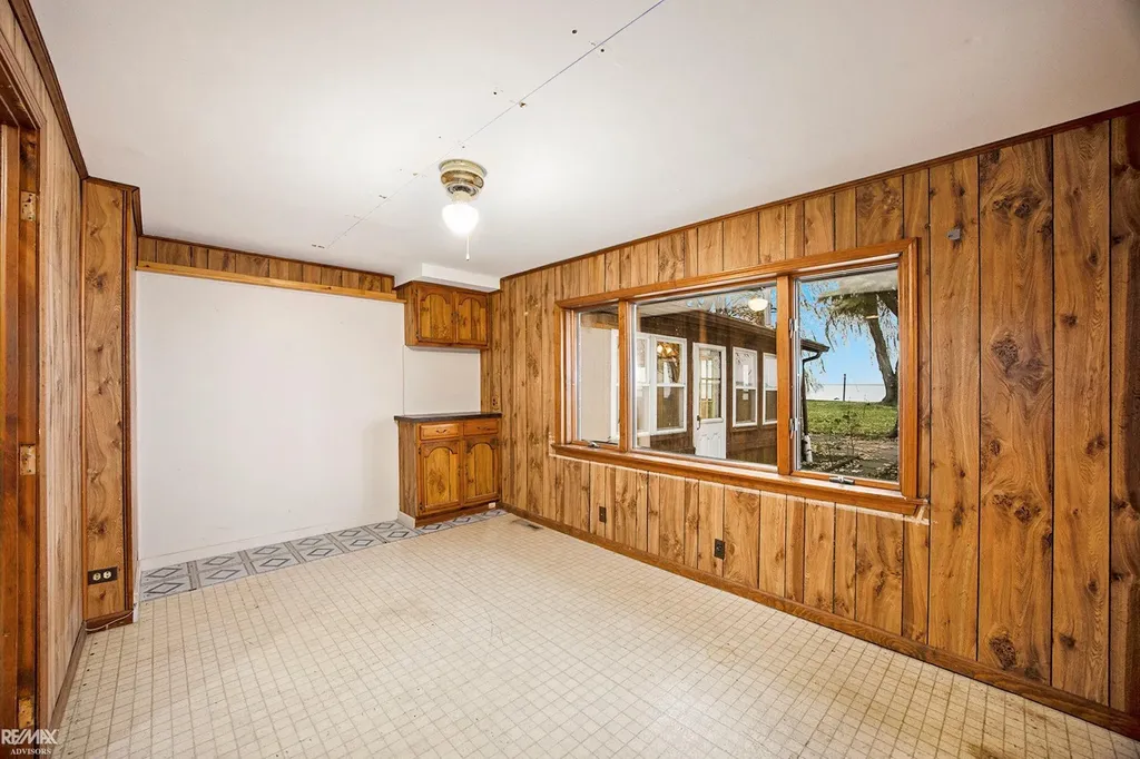 8014 Anchor Bay Dr Drive Clay Township MI 48001