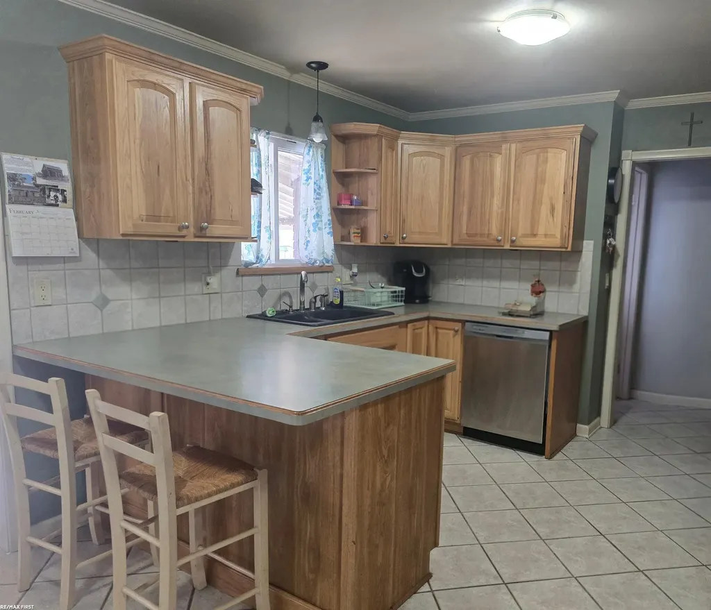 20900 Bayside Street St. Clair Shores City MI 48081