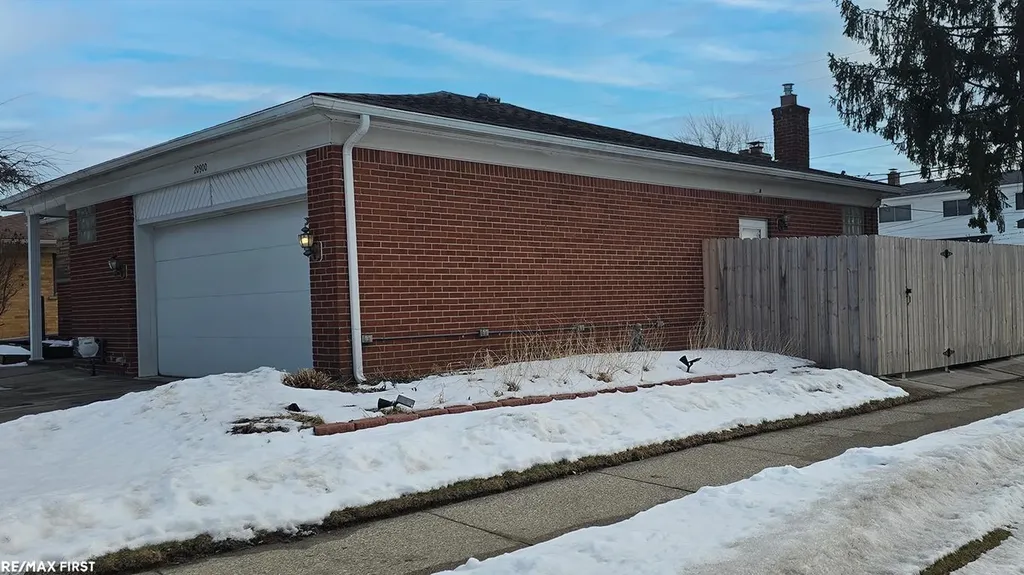 20900 Bayside Street St. Clair Shores City MI 48081