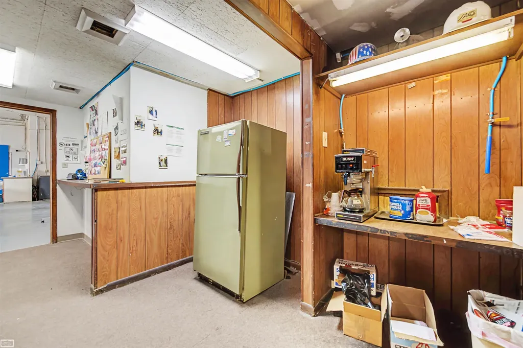 14701 Harper Avenue Detroit City MI 48224