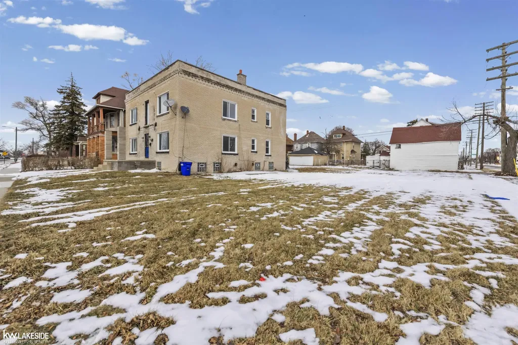 5312 Maxwell Street Detroit City MI 48213