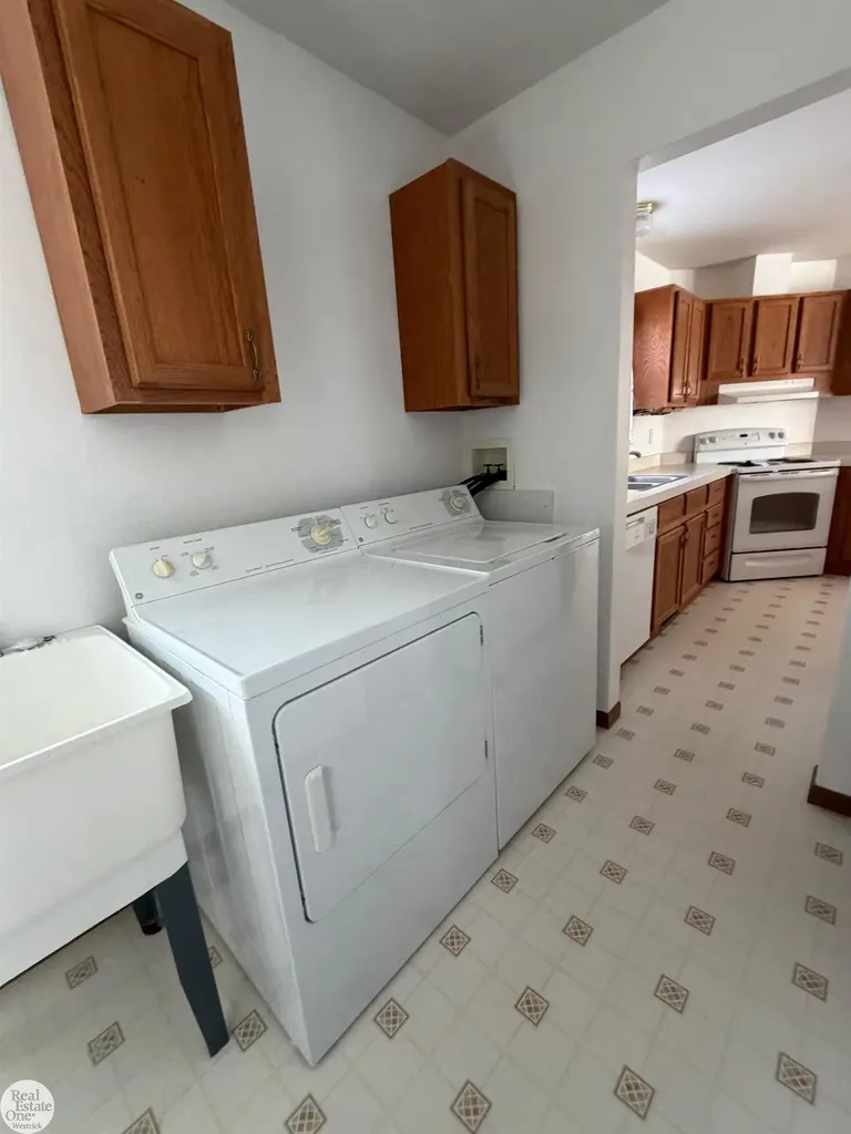 988 Chartier Road Marine City City MI 48039