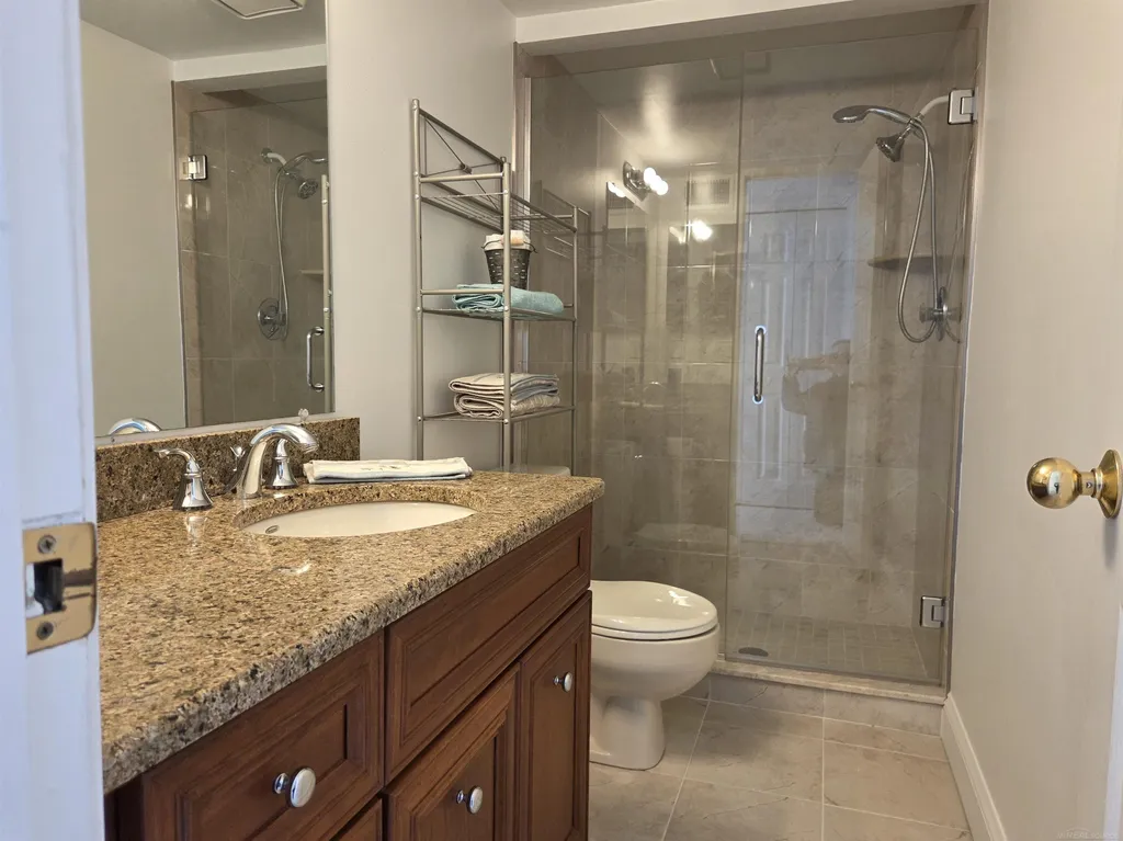 507 Country Club Drive St. Clair Shores City MI 48082