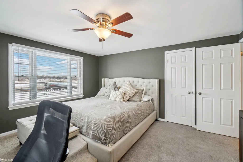 2335 Water Street Port Huron Charter Township MI 48060