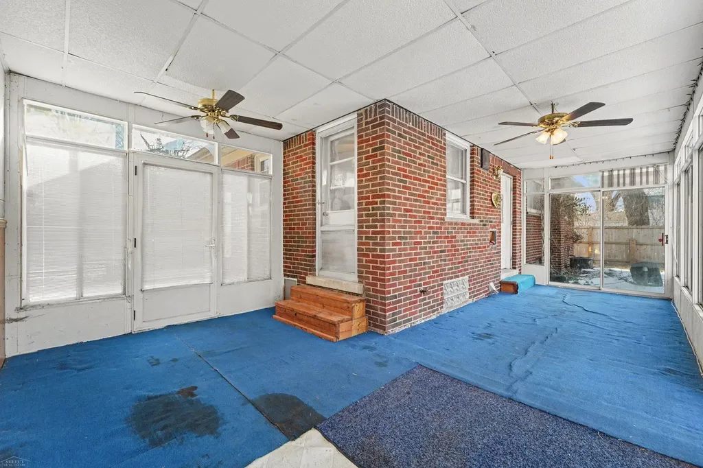 1121 Ottawa Street Royal Oak City MI 48073