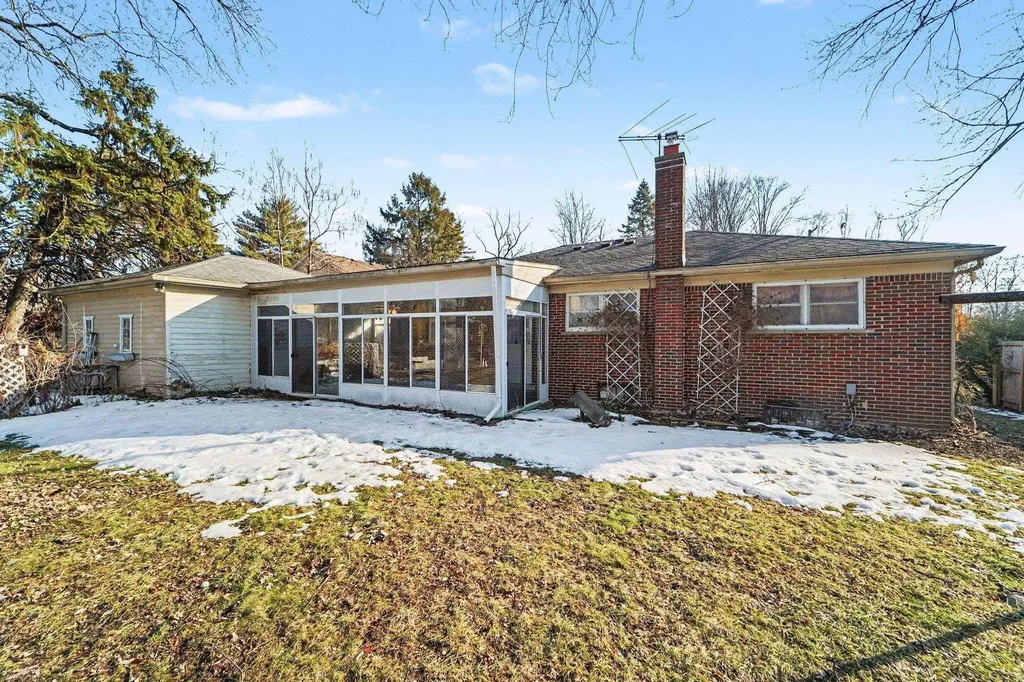 1121 Ottawa Street Royal Oak City MI 48073