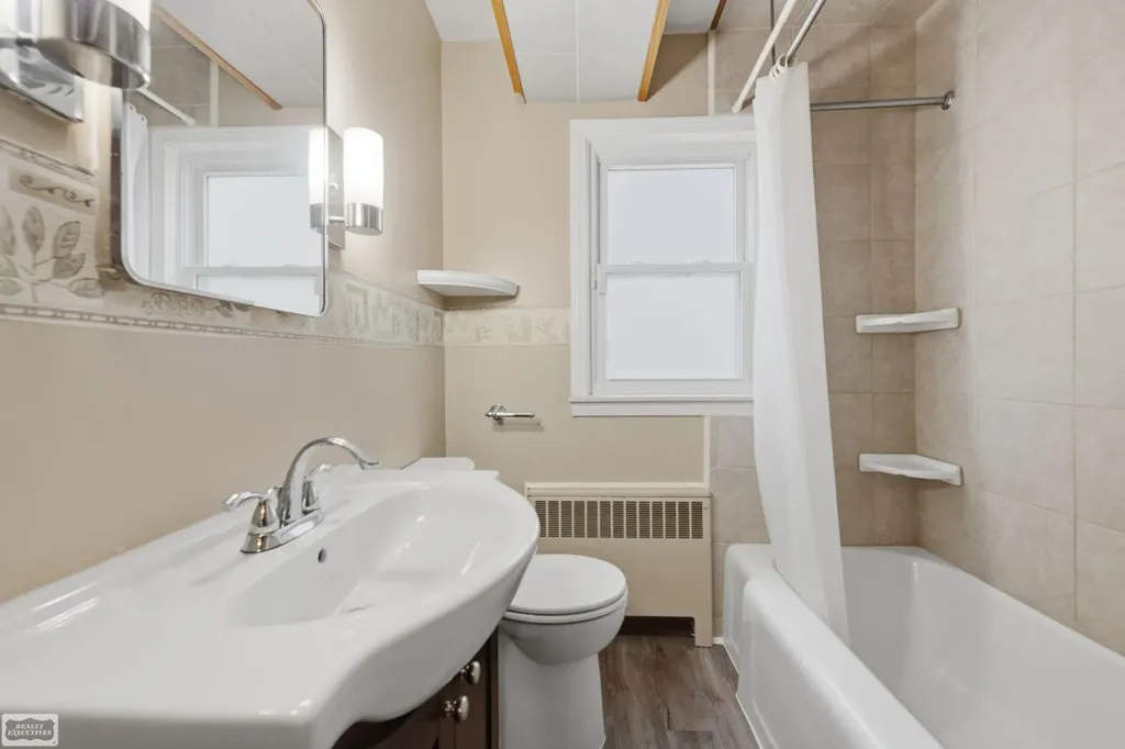 114 Interlochen Drive Algonac City MI 48001