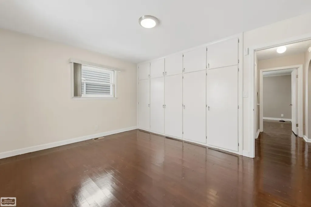 114 Interlochen Drive Algonac City MI 48001