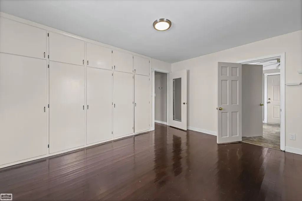 114 Interlochen Drive Algonac City MI 48001