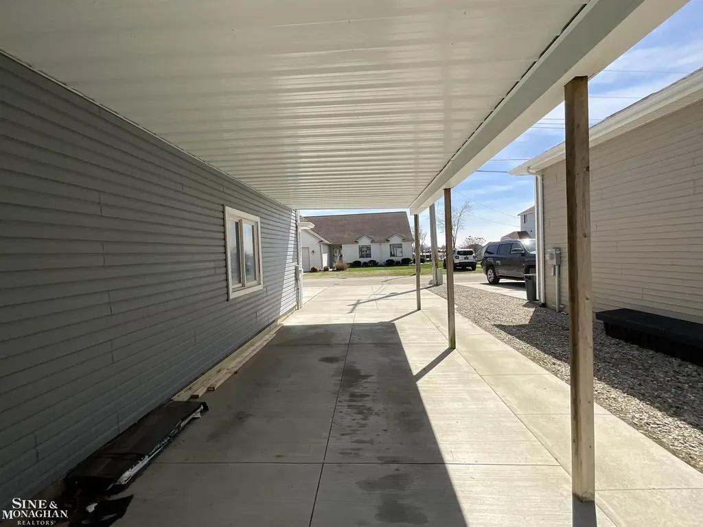 7846 Stark Drive Clay Township MI 48001