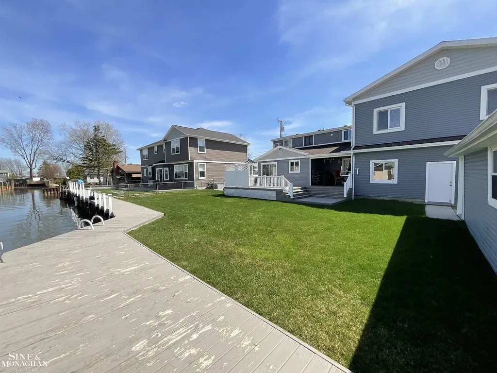 7846 Stark Drive Clay Township MI 48001