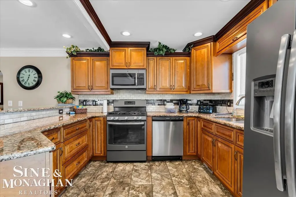 7846 Stark Drive Clay Township MI 48001
