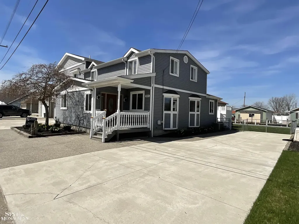7846 Stark Drive Clay Township MI 48001