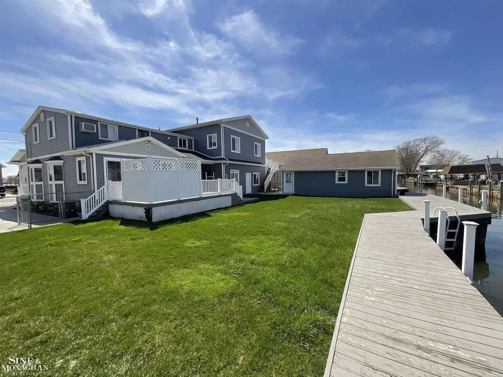 7846 Stark Drive Clay Township MI 48001