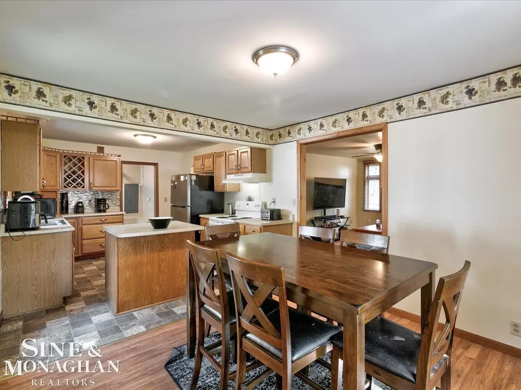 7205 Dogwood Avenue Lexington Village MI 48450