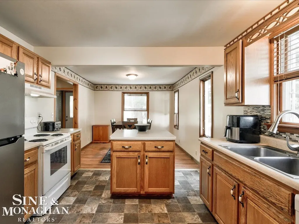 7205 Dogwood Avenue Lexington Village MI 48450