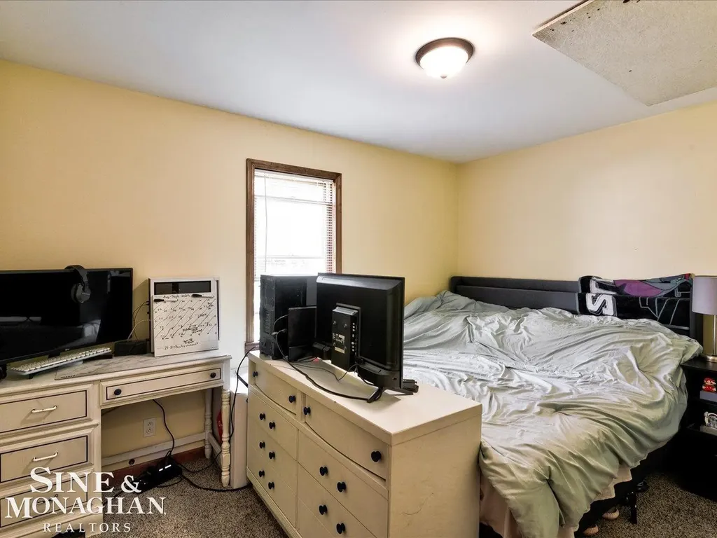 7205 Dogwood Avenue Lexington Village MI 48450