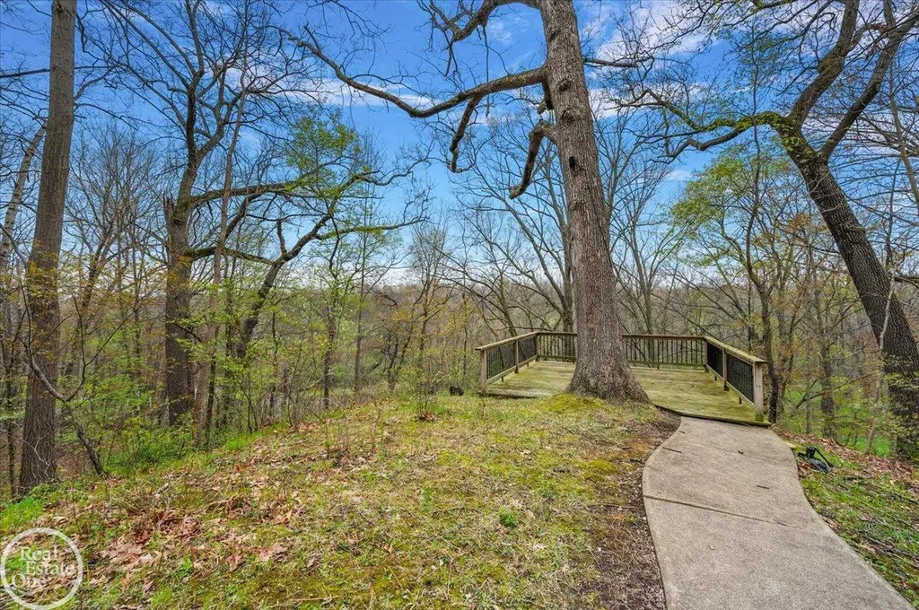 3750 Orion Road Oakland Charter Township MI 48363