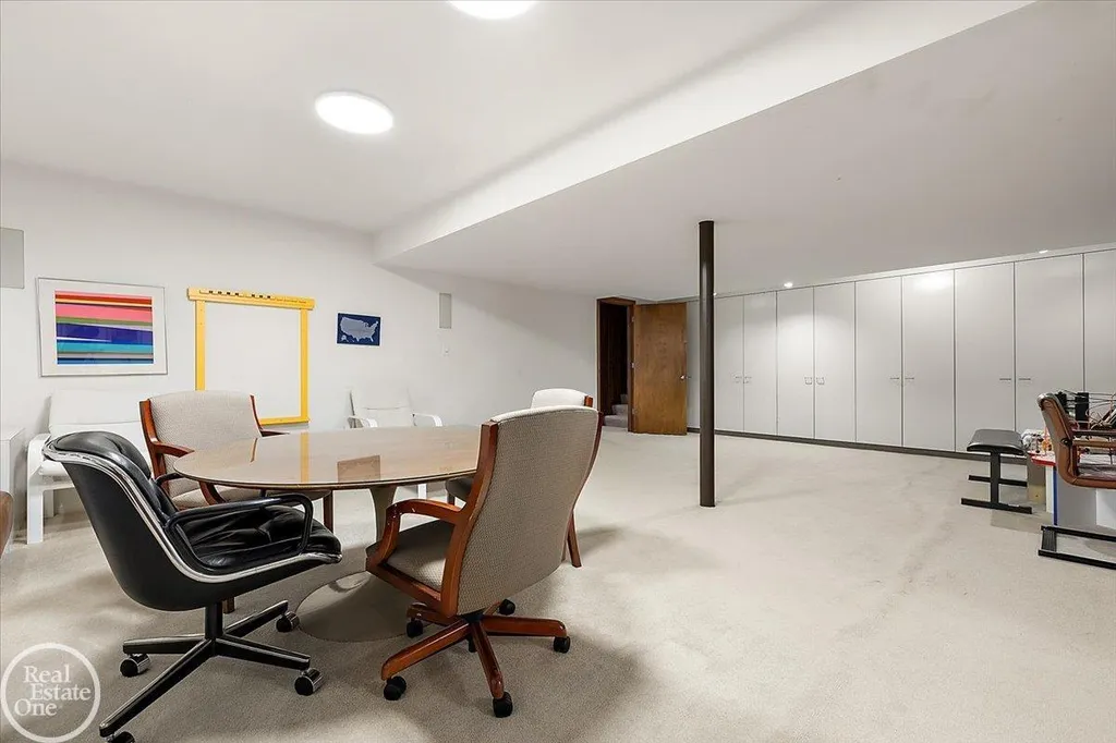3750 Orion Road Oakland Charter Township MI 48363