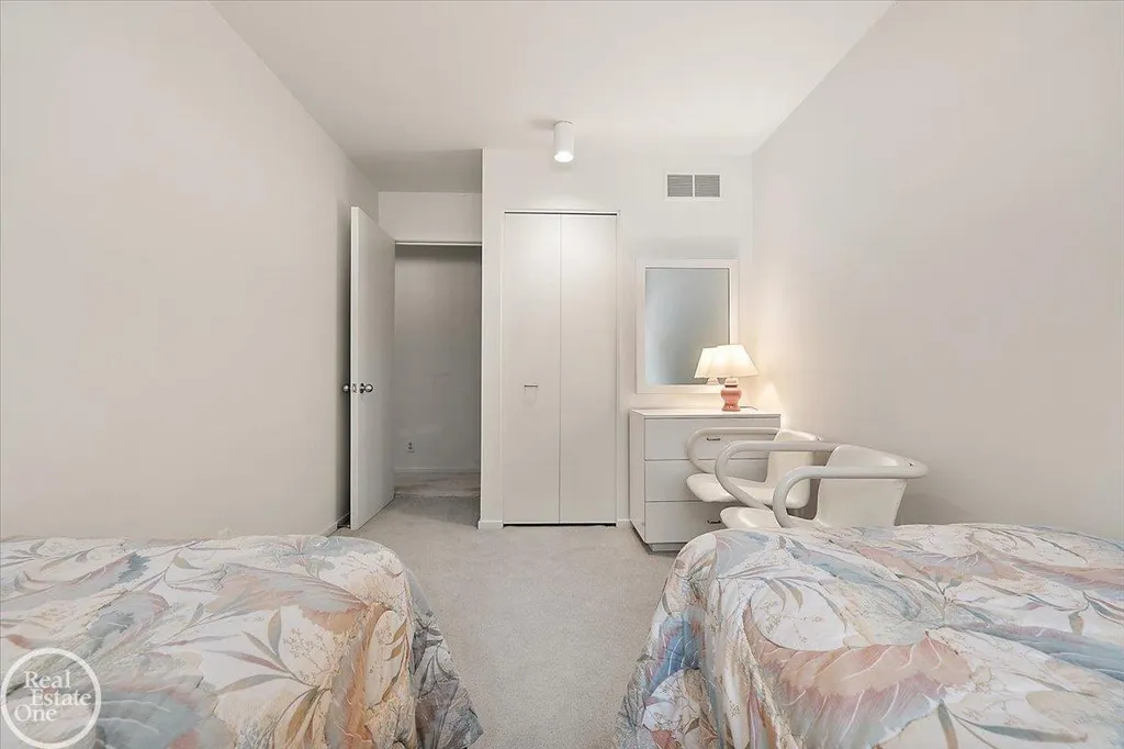 3750 Orion Road Oakland Charter Township MI 48363