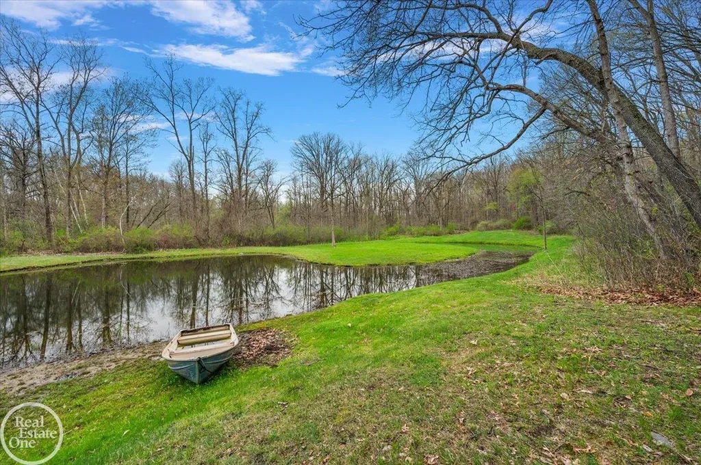 3750 Orion Road Oakland Charter Township MI 48363