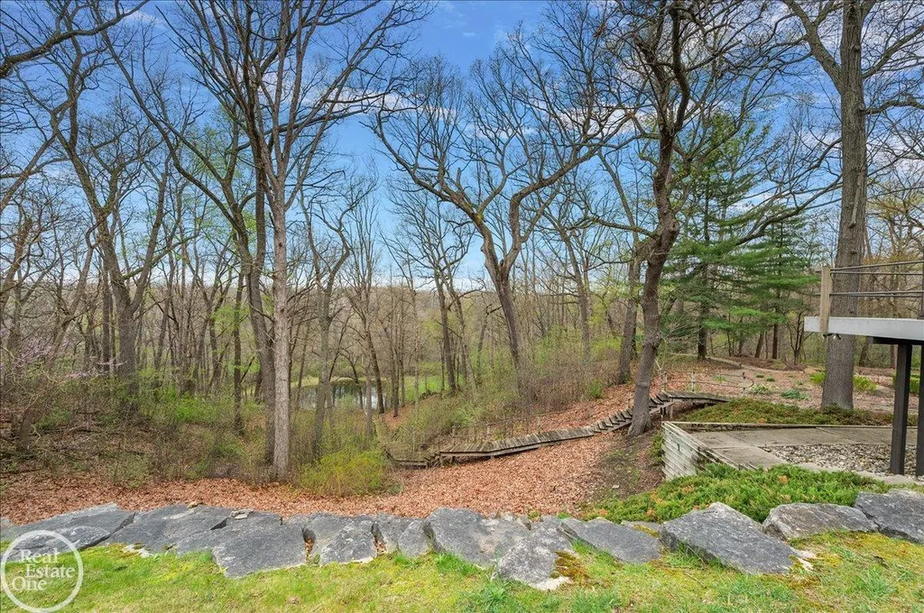 3750 Orion Road Oakland Charter Township MI 48363