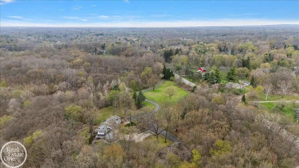 3750 Orion Road Oakland Charter Township MI 48363