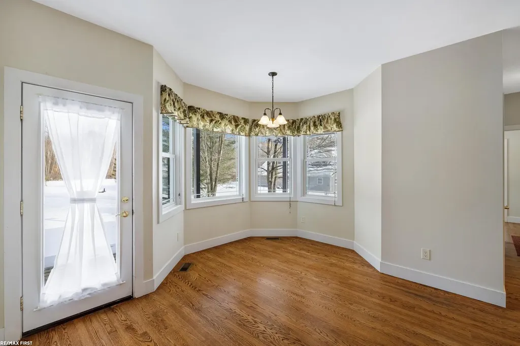 6776 Ravenswood Road Kimball Township MI 48074
