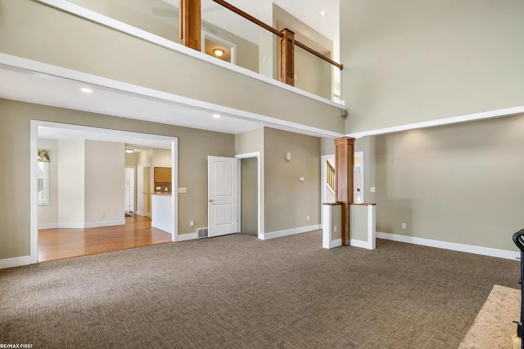 6776 Ravenswood Road Kimball Township MI 48074