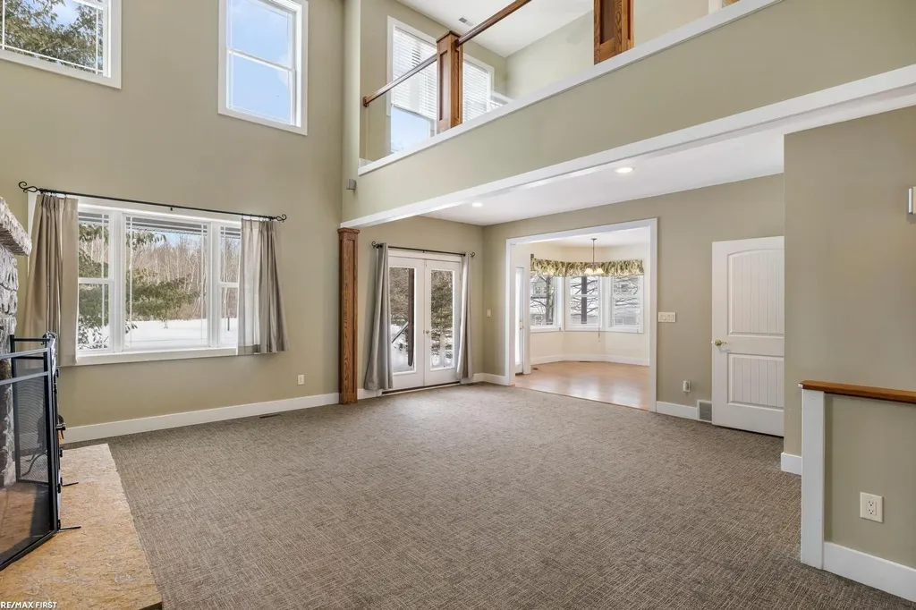 6776 Ravenswood Road Kimball Township MI 48074