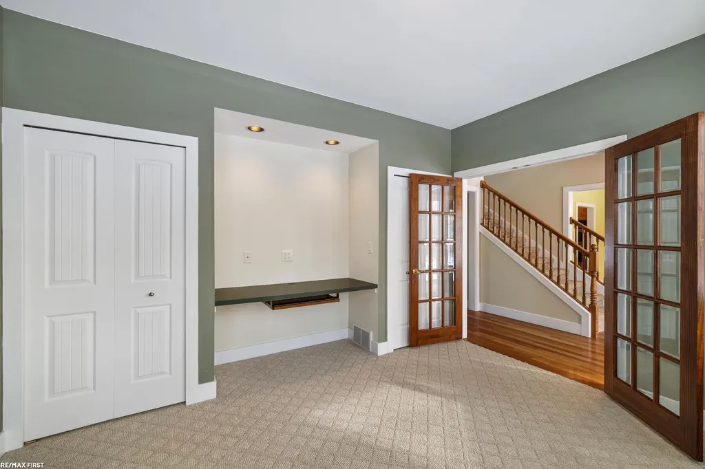 6776 Ravenswood Road Kimball Township MI 48074