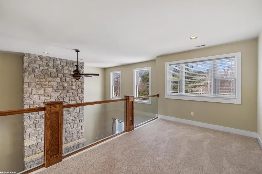 6776 Ravenswood Road Kimball Township MI 48074