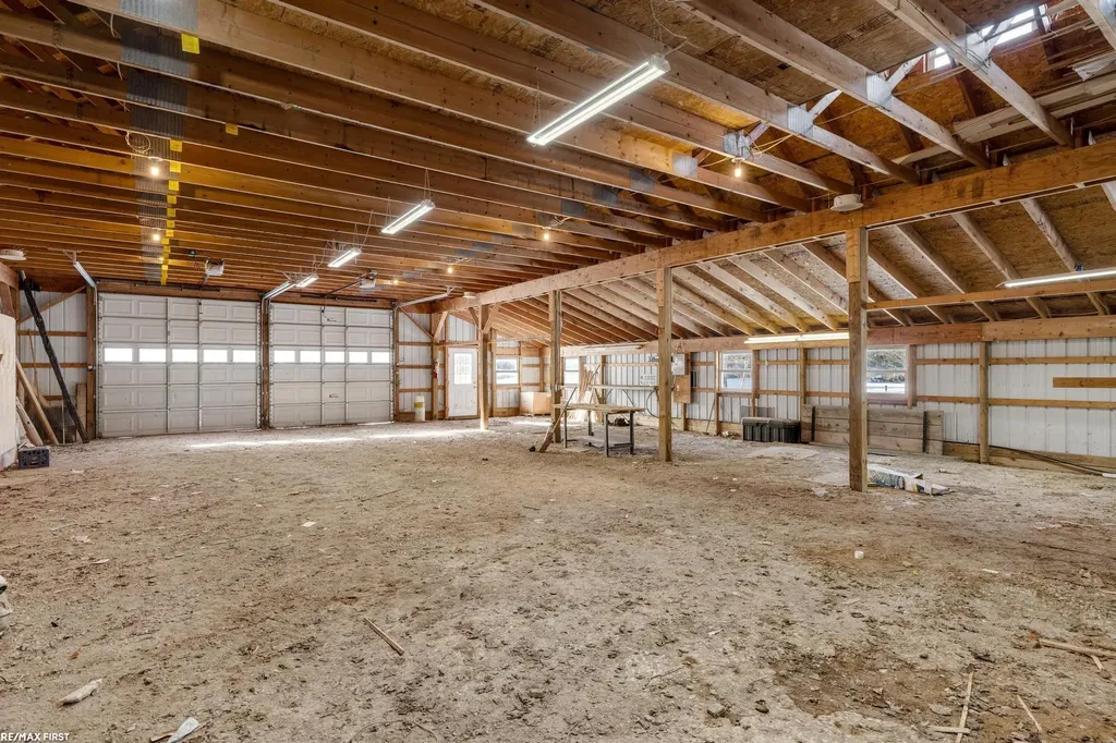 6776 Ravenswood Road Kimball Township MI 48074