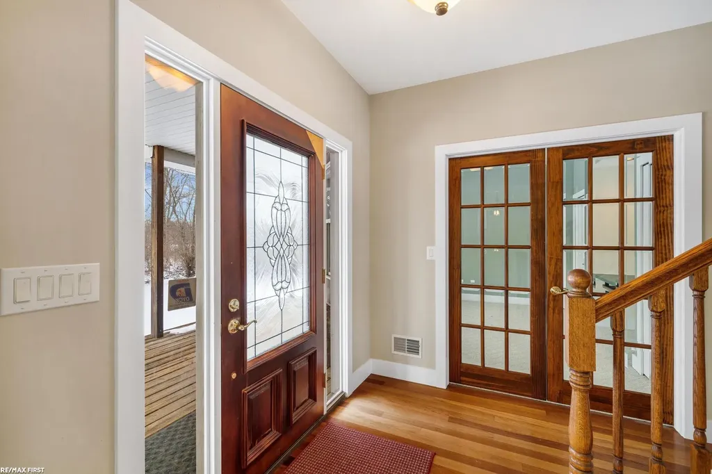 6776 Ravenswood Road Kimball Township MI 48074