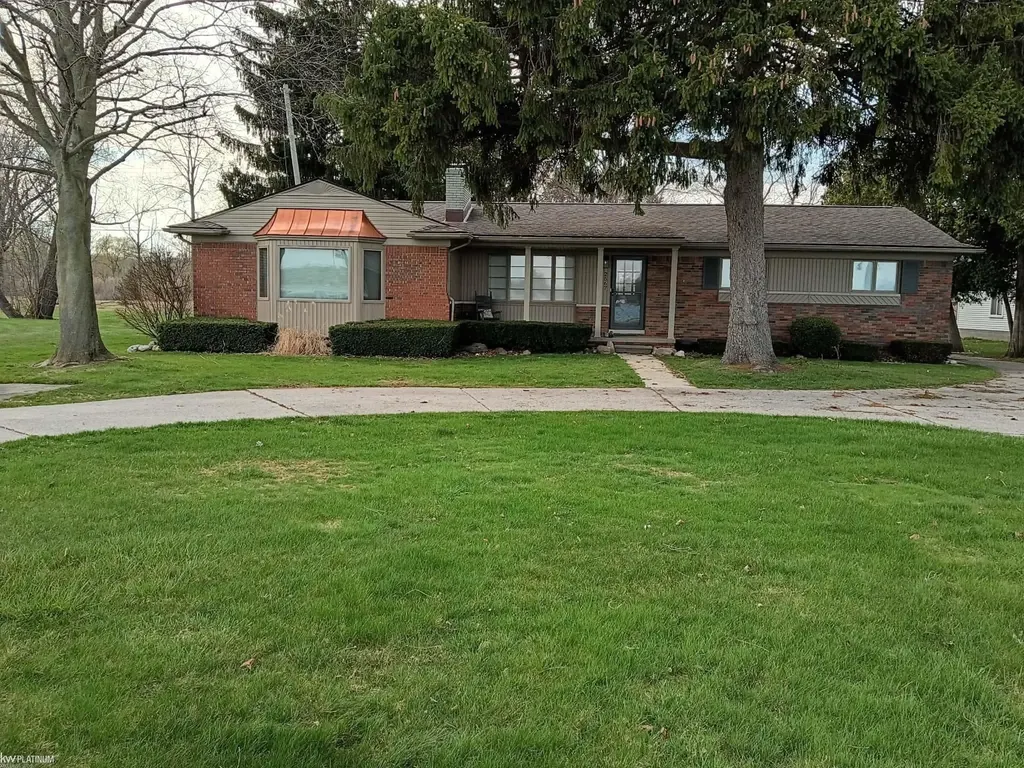 2567 St. Clair River Drive Algonac City MI 48001