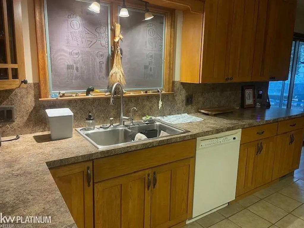 2567 St. Clair River Drive Algonac City MI 48001