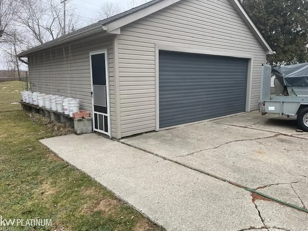 2567 St. Clair River Drive Algonac City MI 48001